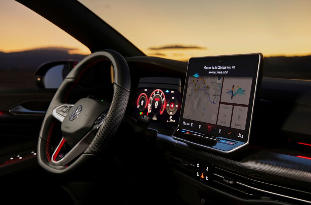 Donnerstag Magazin: Kias "Platform Beyond Vehicle". VW integriert ChatGPT in aktuelle Modelle?! Toggs Elektro-Fastback feiert Weltpremiere auf der CES.