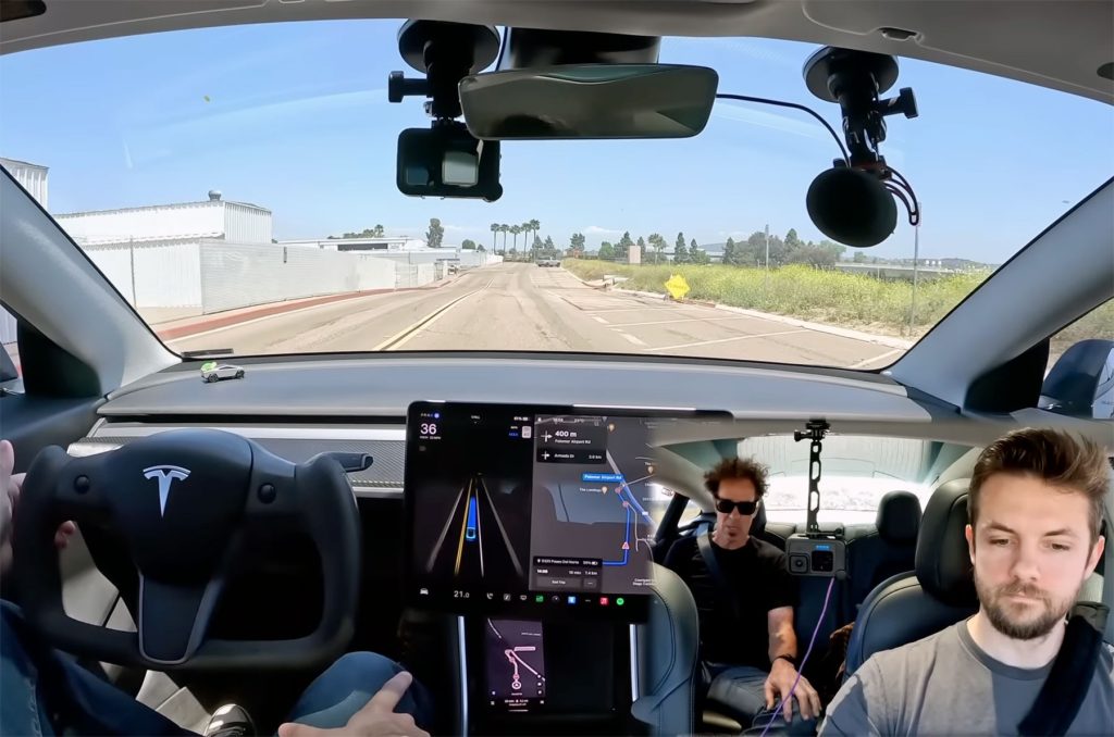 Mittwoch Magazin: Tesla FSD Beta 12.3.6 & das Real Life Robo Taxi. Toyota und die Technologieoffenheit. 64 Mio. Ladepunkte bis 2029. Schilda in Griechenland: Fähren & Stromer.